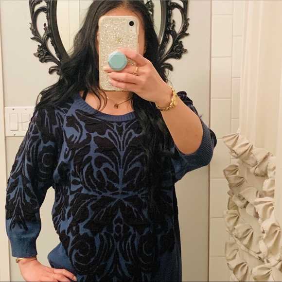 👚 URBAN OUTFITTERS GLAMOROUS FILIGREE SWEATER - Picture 3 of 5